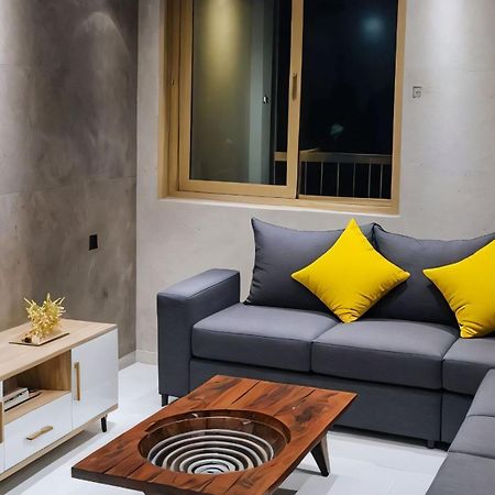 Super Apartement Totalement Neuf A Cote De Marjane Avec La Climatisation Et Wifi Tangier Exterior photo